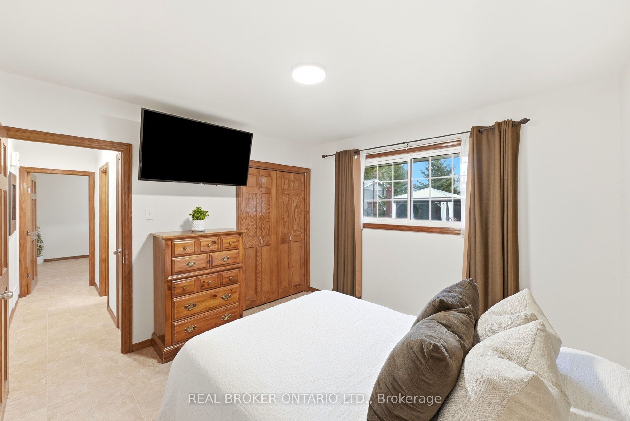 7 Edward Street Property Photo 20
