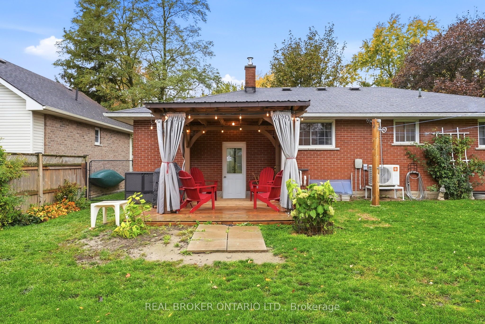 7 Edward Street Property Photo 34