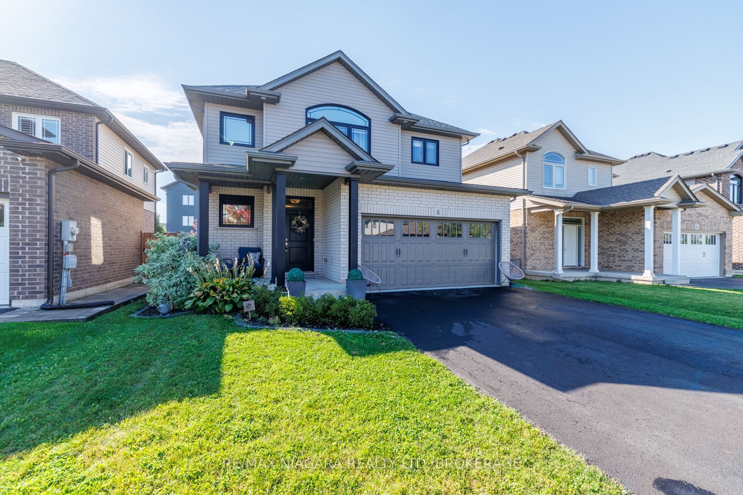6 Bergenstein Crescent Property Photo 1