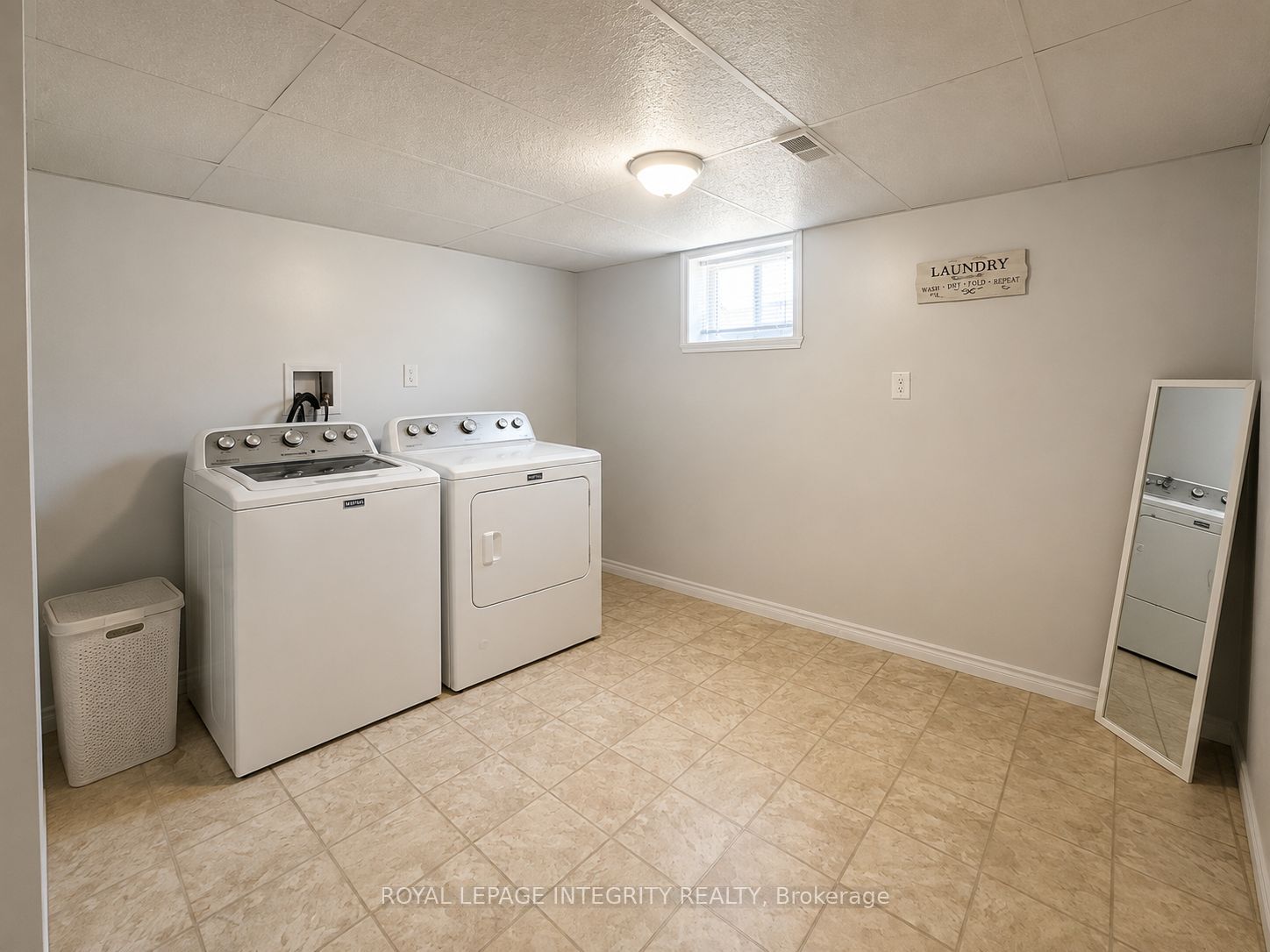 607 12th Street E Property Photo 12