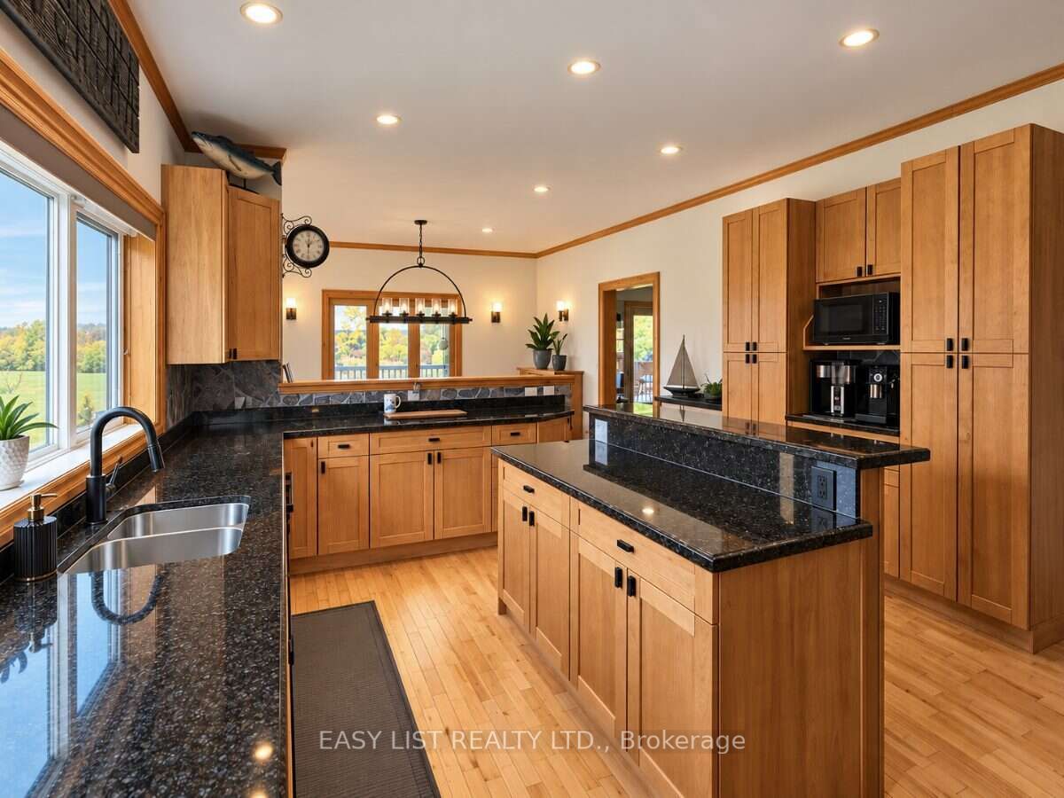 1215 Golden Beach Road Property Photo 8