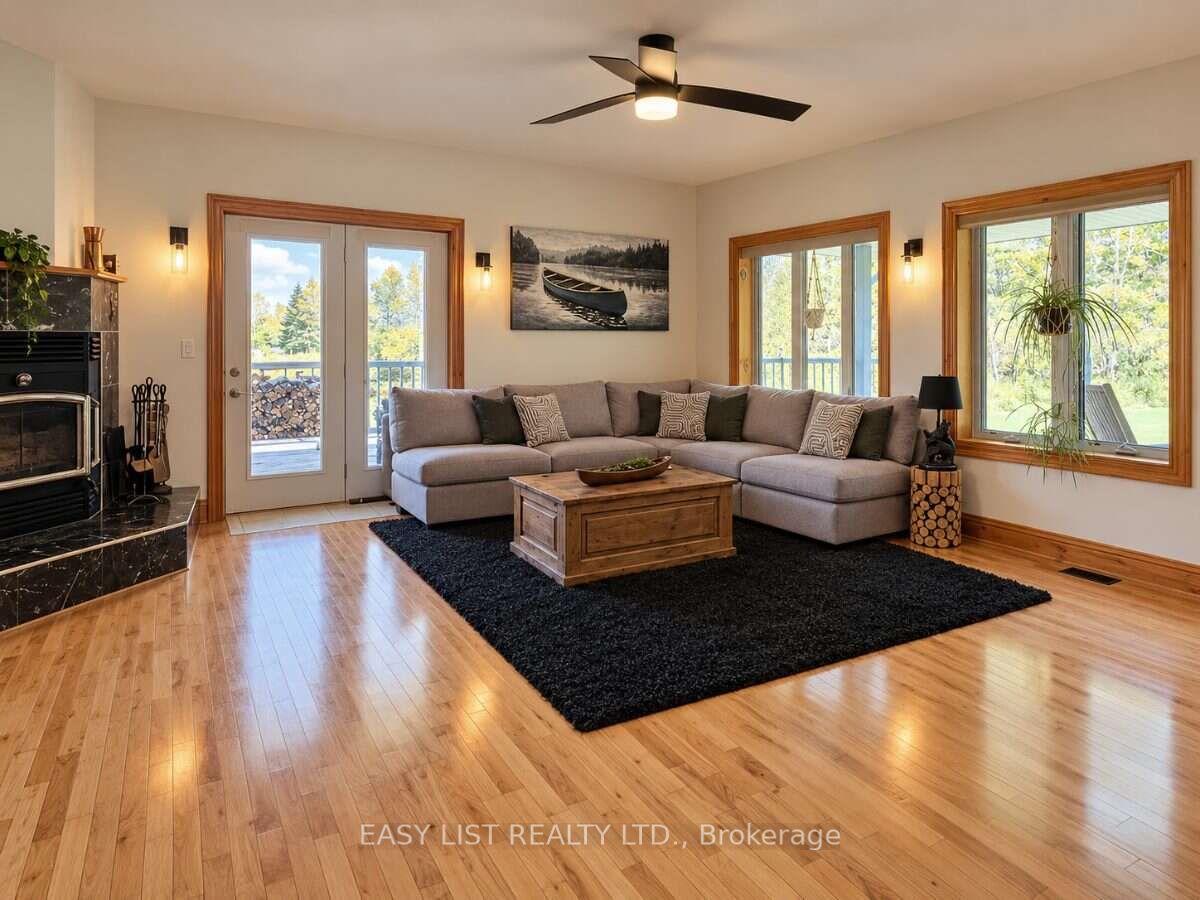 1215 Golden Beach Road Property Photo 12