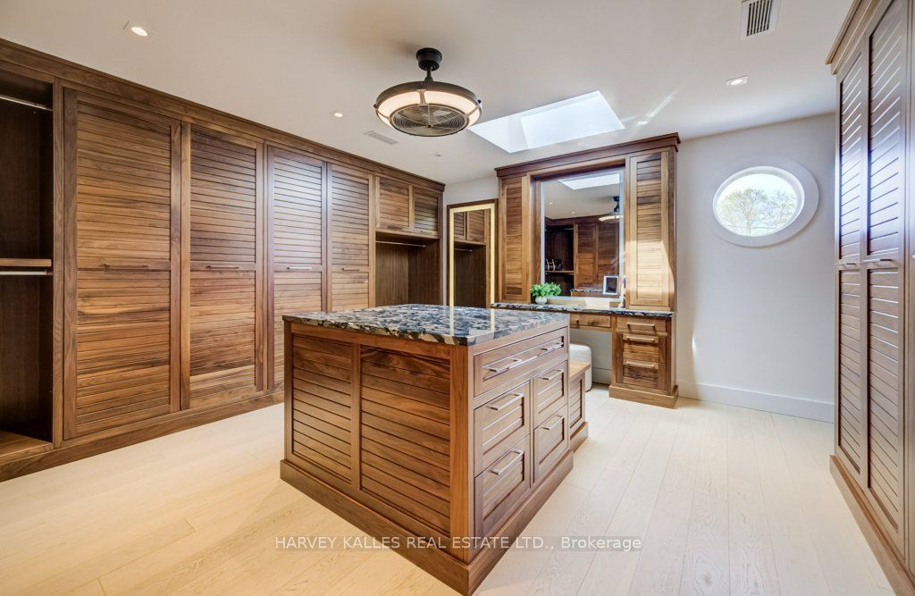 8 Westgate Walk Property Photo 33