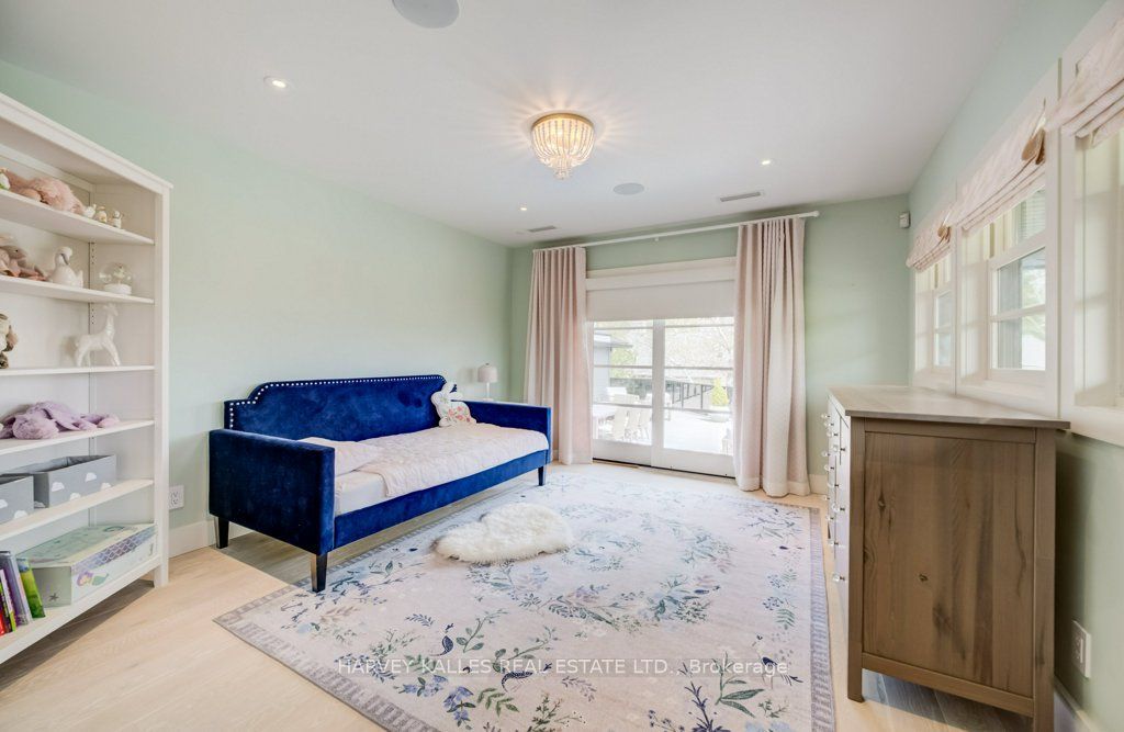 8 Westgate Walk Property Photo 36