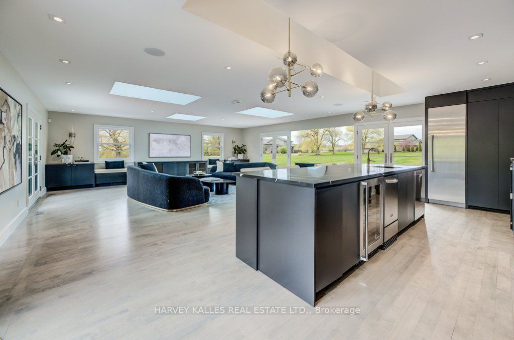 8 Westgate Walk Property Photo 42