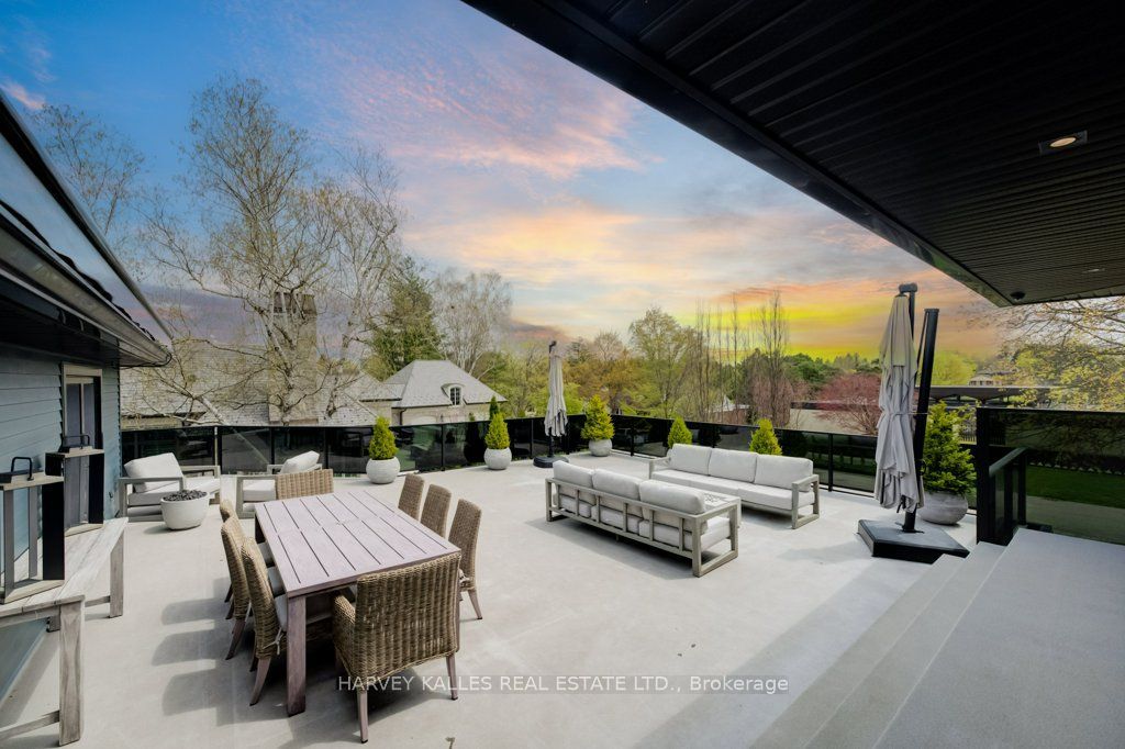 8 Westgate Walk Property Photo 45