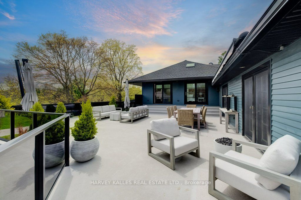 8 Westgate Walk Property Photo 46