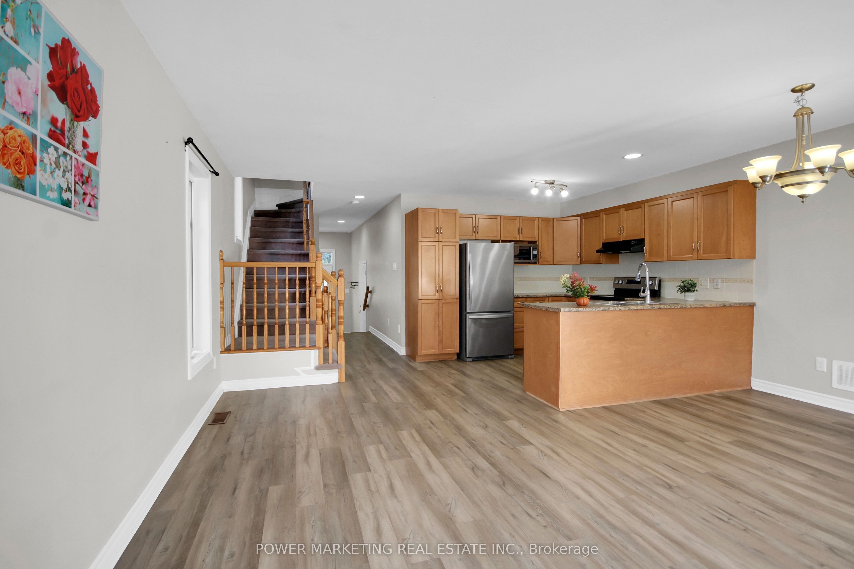 207 Hidden Meadow Avenue Property Photo 12