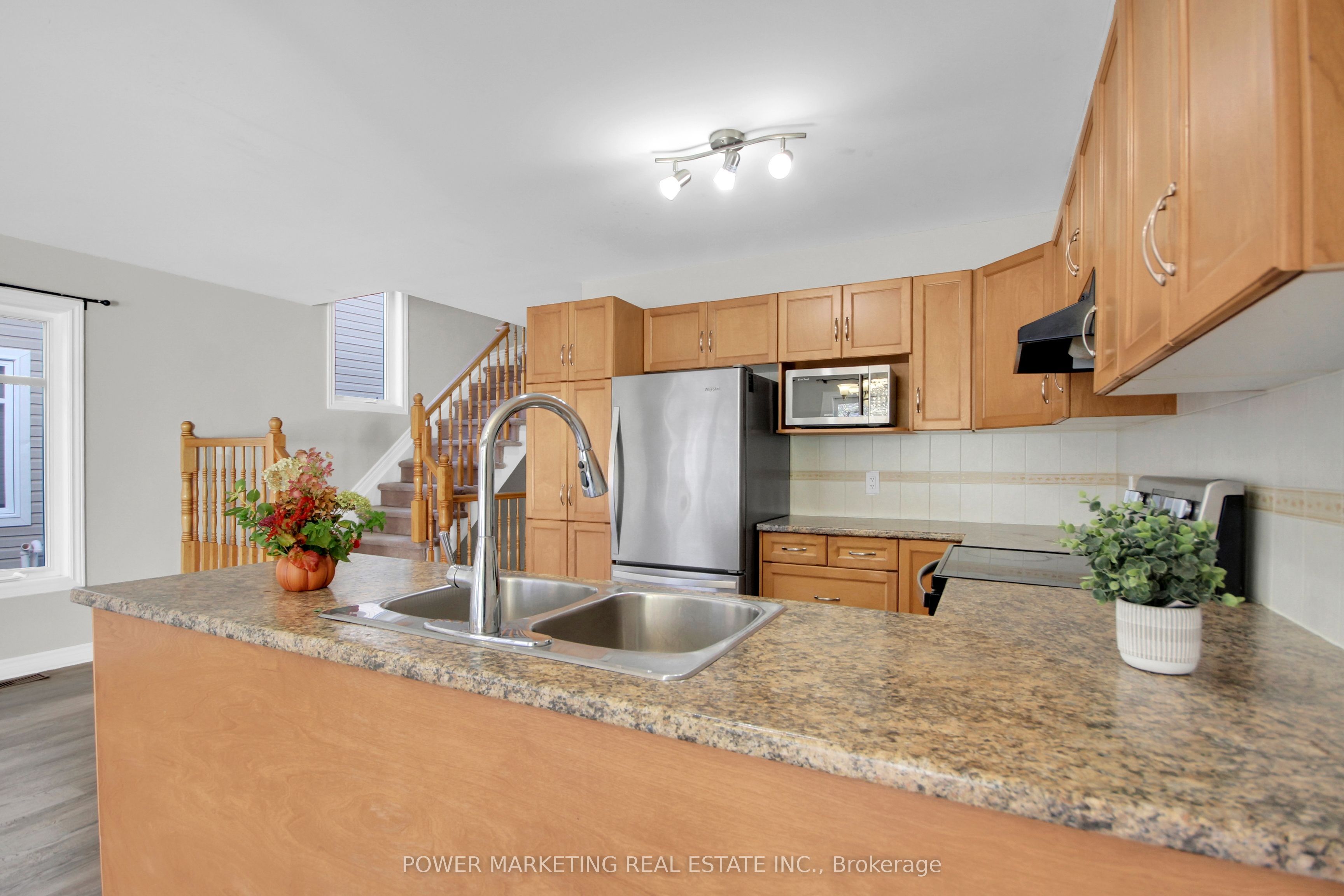 207 Hidden Meadow Avenue Property Photo 20