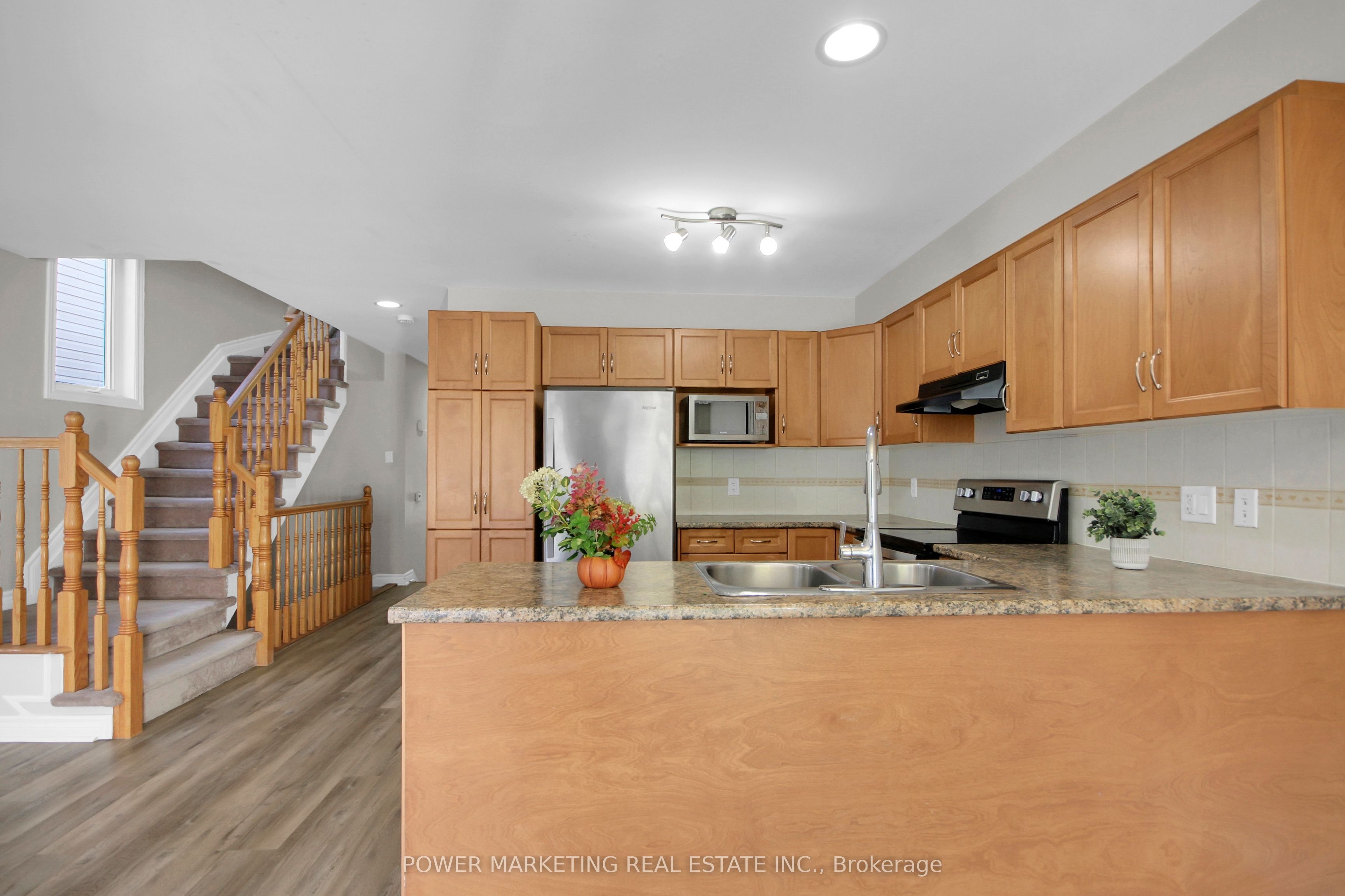 207 Hidden Meadow Avenue Property Photo 21