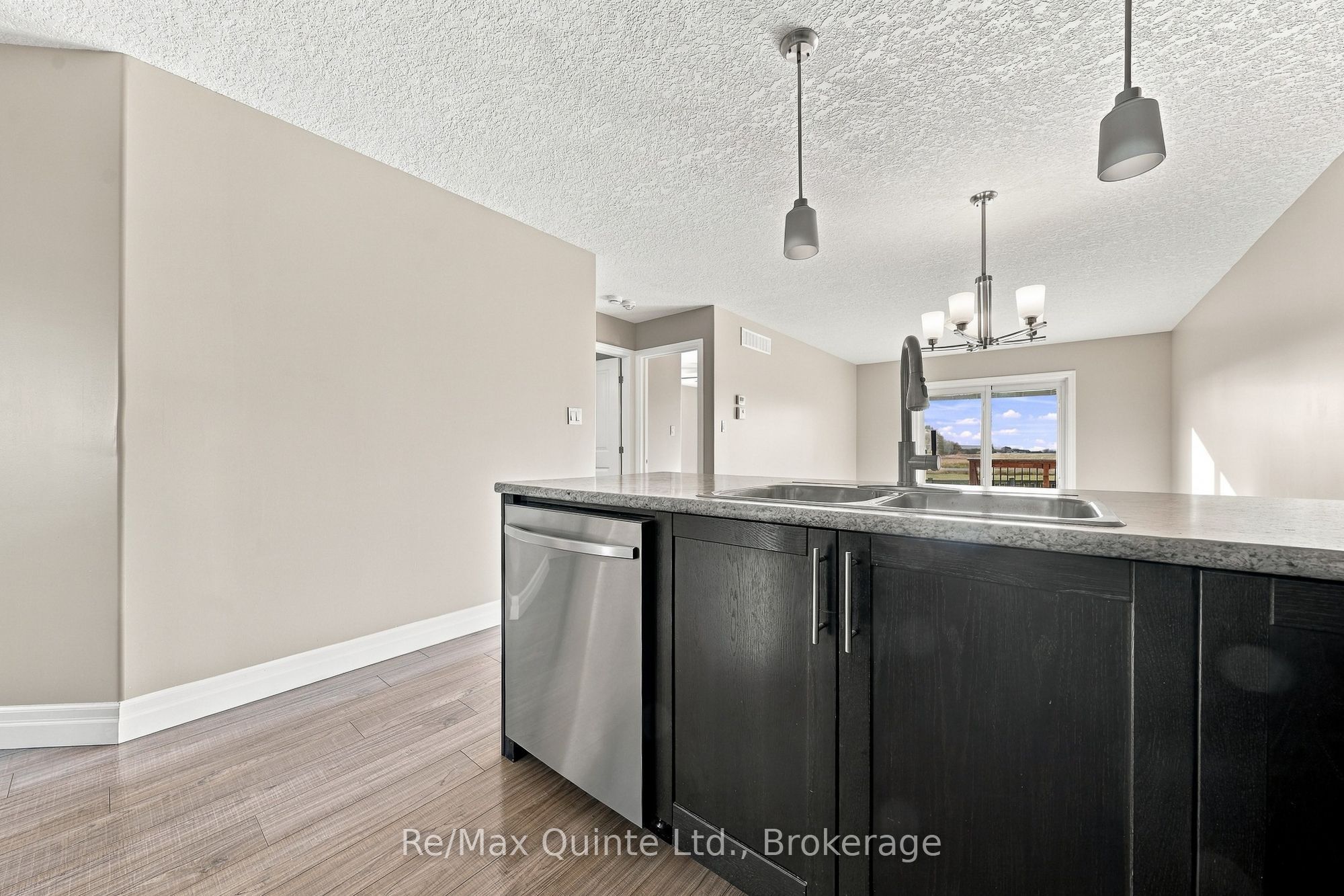 32 Cortland Crescent Property Photo 14