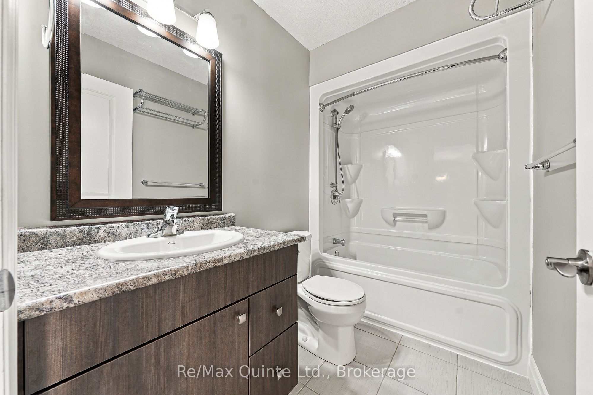 32 Cortland Crescent Property Photo 20
