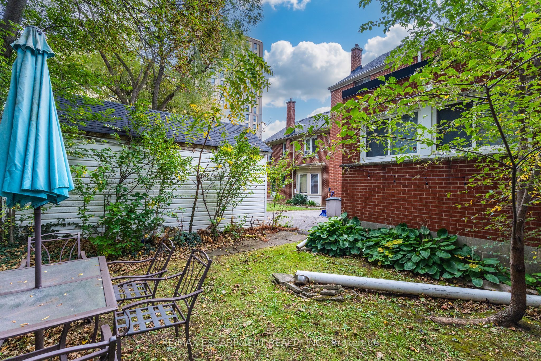 27 Forsyth Avenue S Property Photo 39
