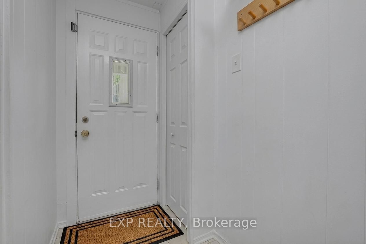 102 Lebreton Street N Property Photo 4