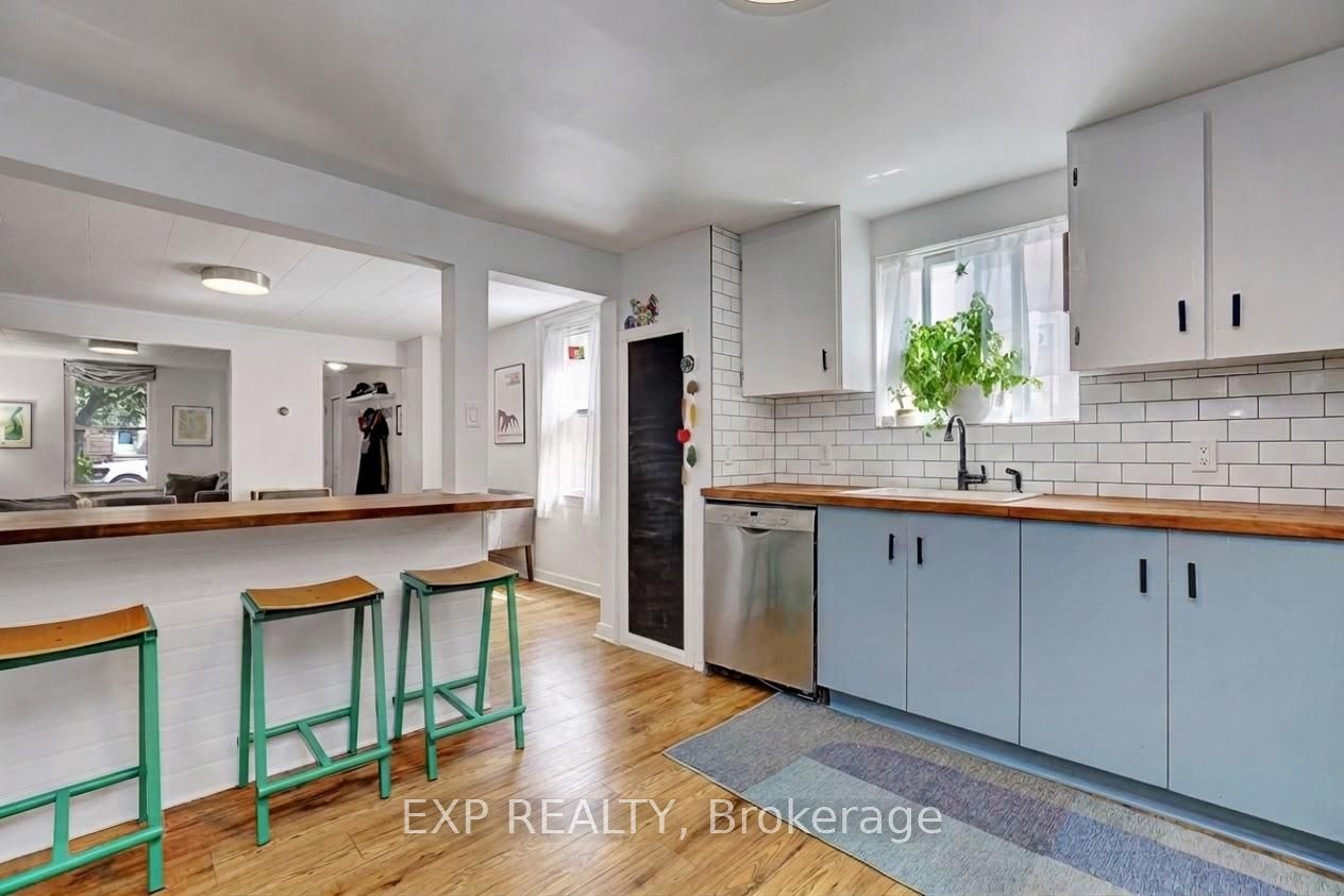 102 Lebreton Street N Property Photo 12