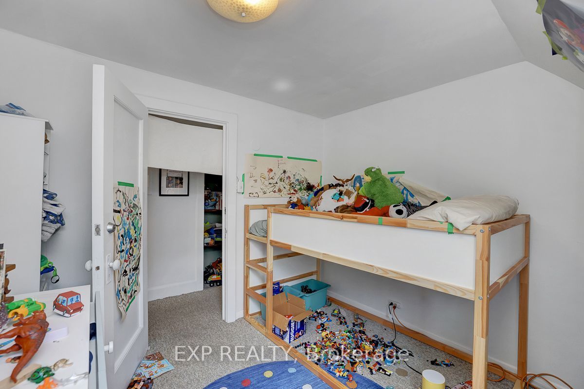102 Lebreton Street N Property Photo 19
