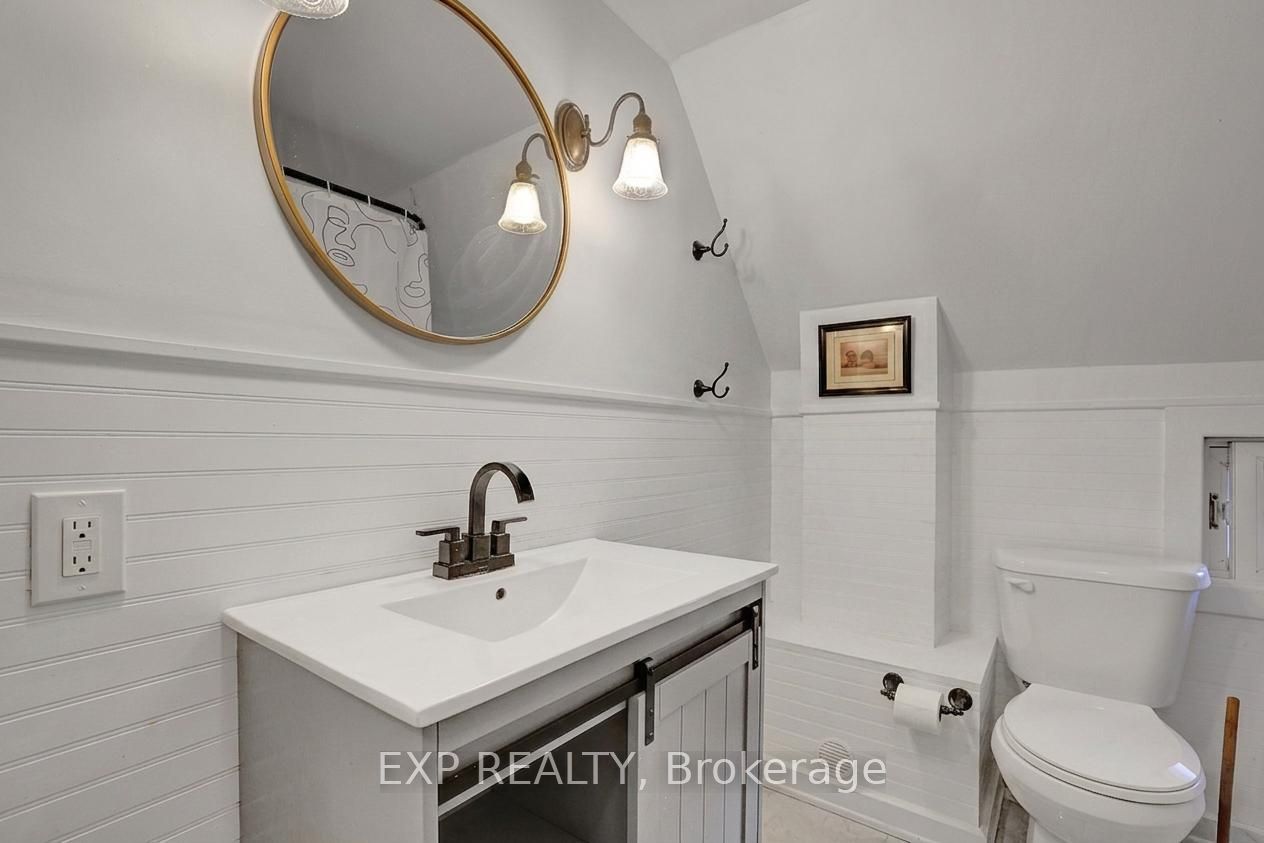 102 Lebreton Street N Property Photo 20