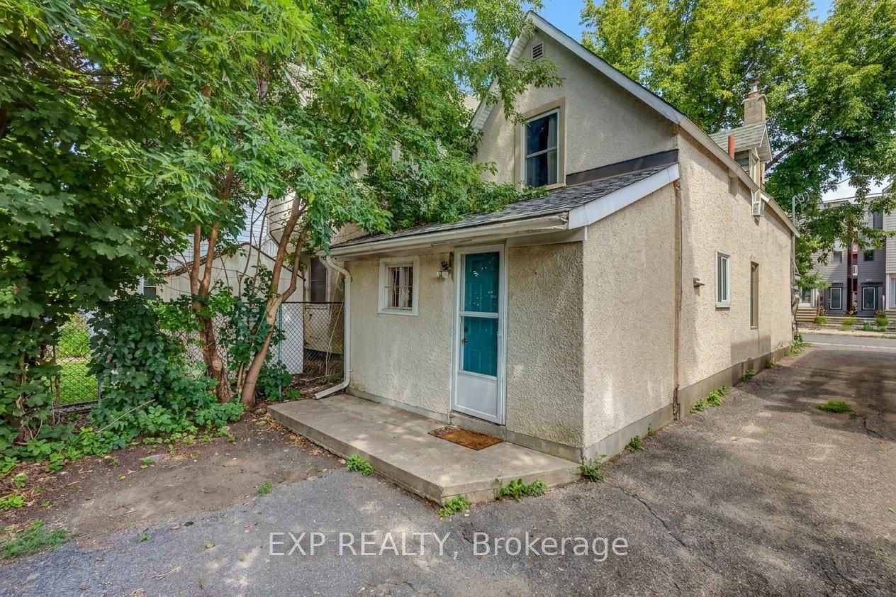 102 Lebreton Street N Property Photo 22