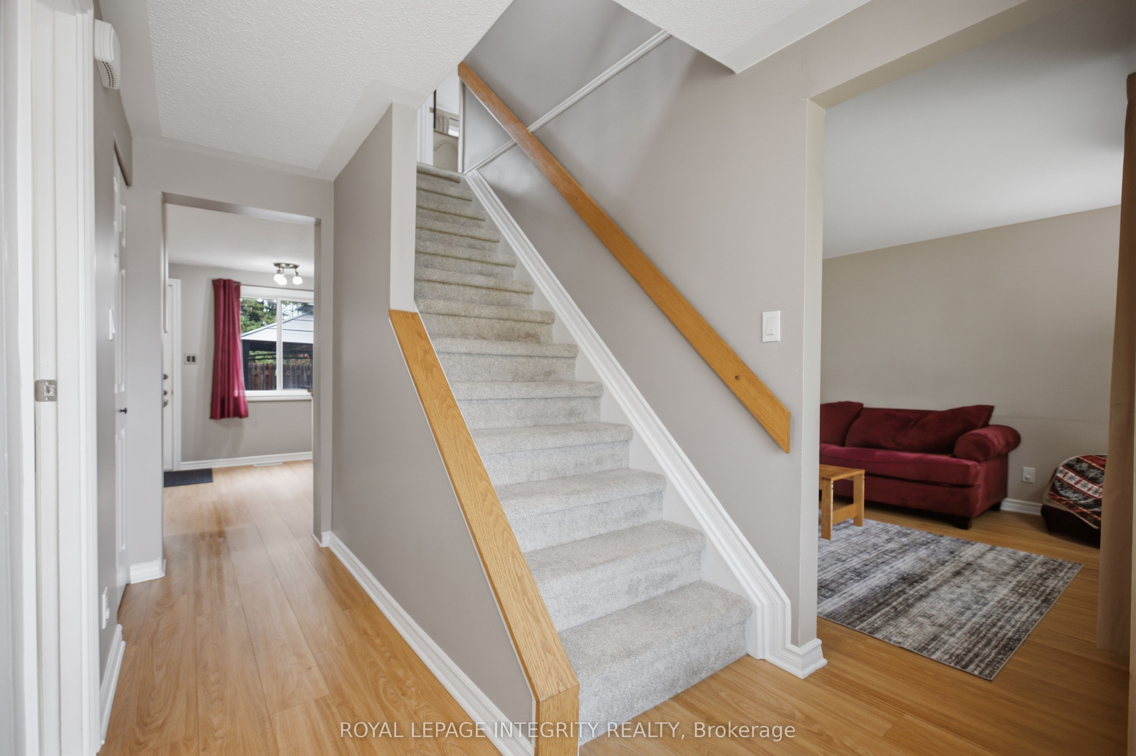 1544d Beaverpond Drive Property Photo 3