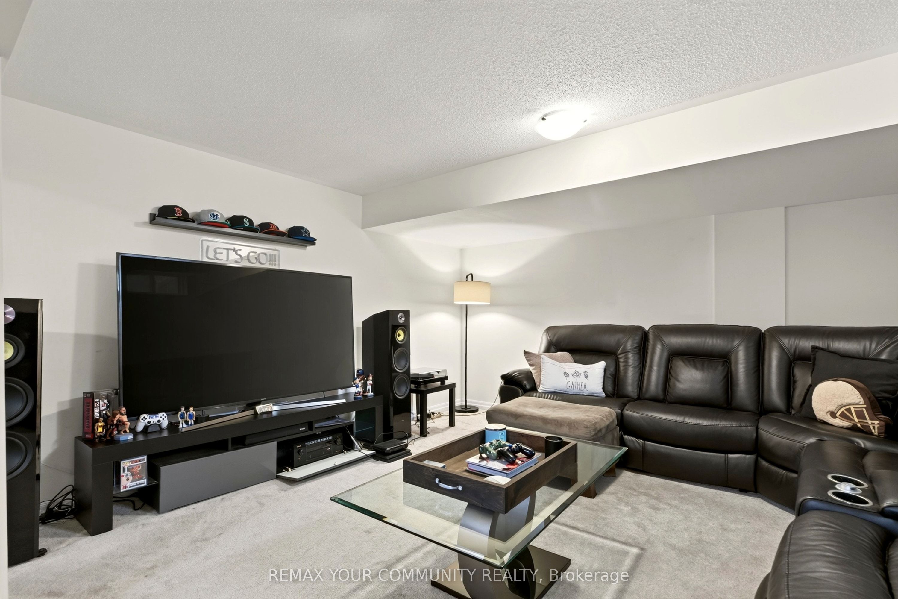 55 Dominion Crescent Property Photo 34
