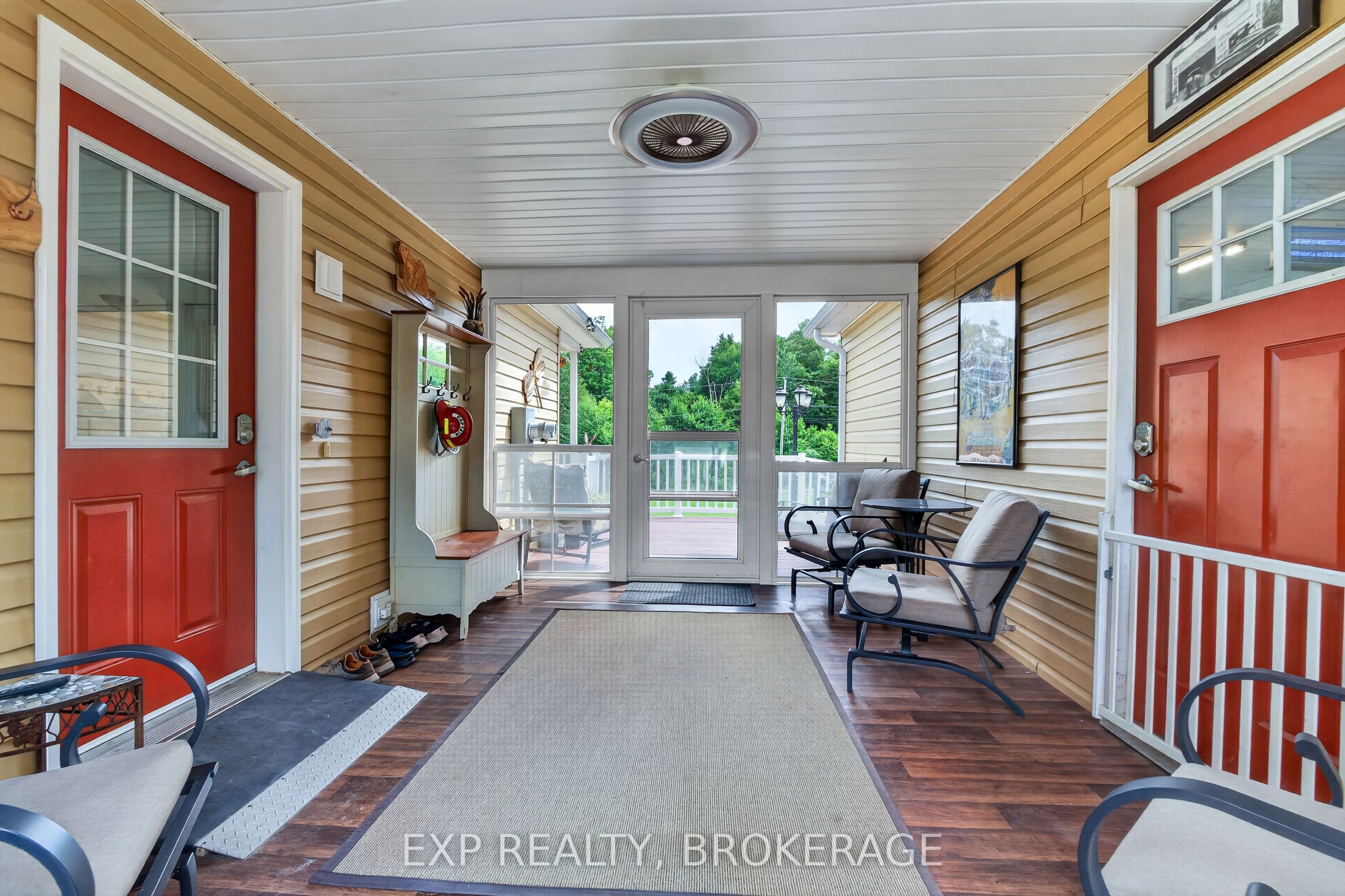 3288 Long Lake Road Property Photo 4