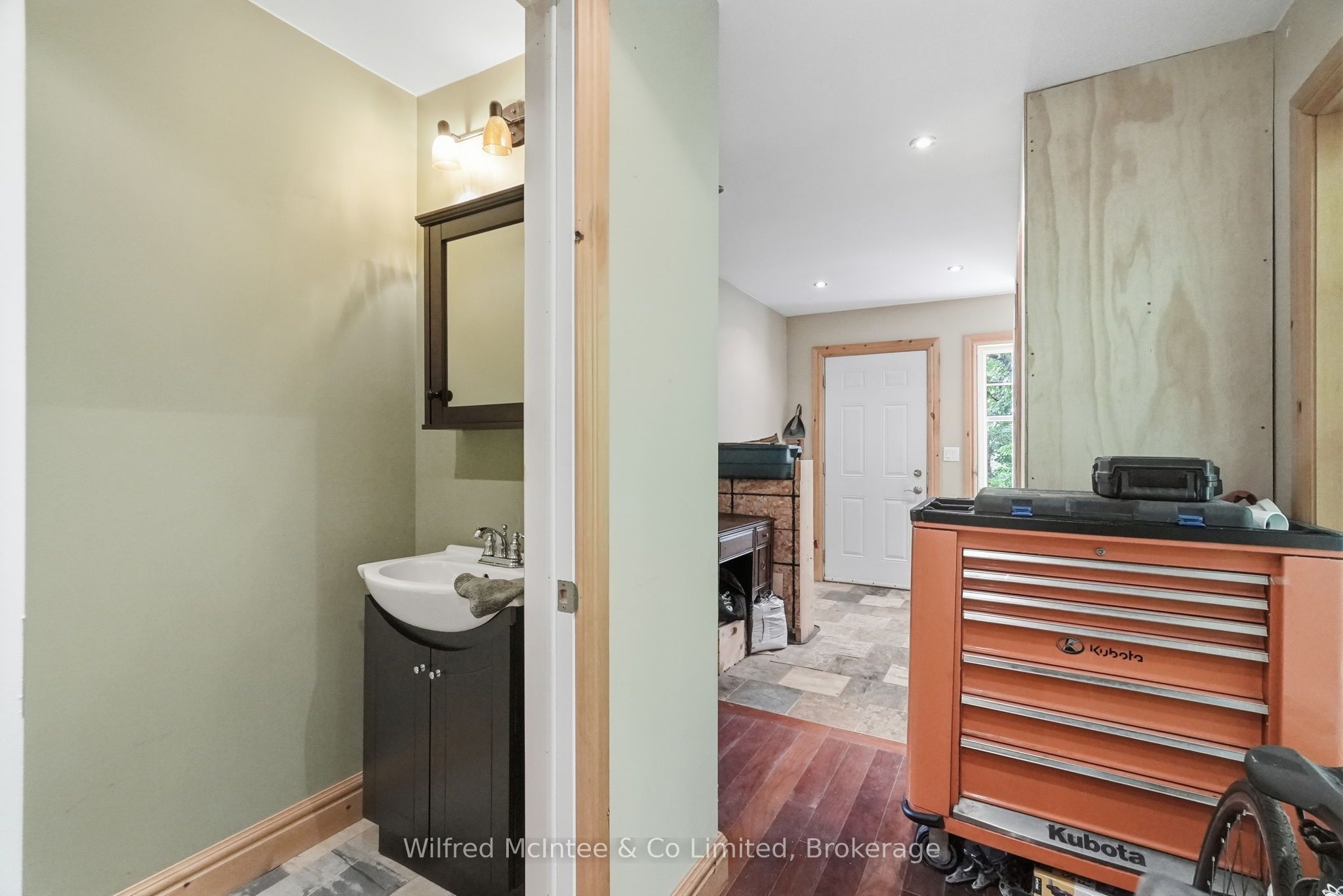 605324 Sideroad 13a Property Photo 17