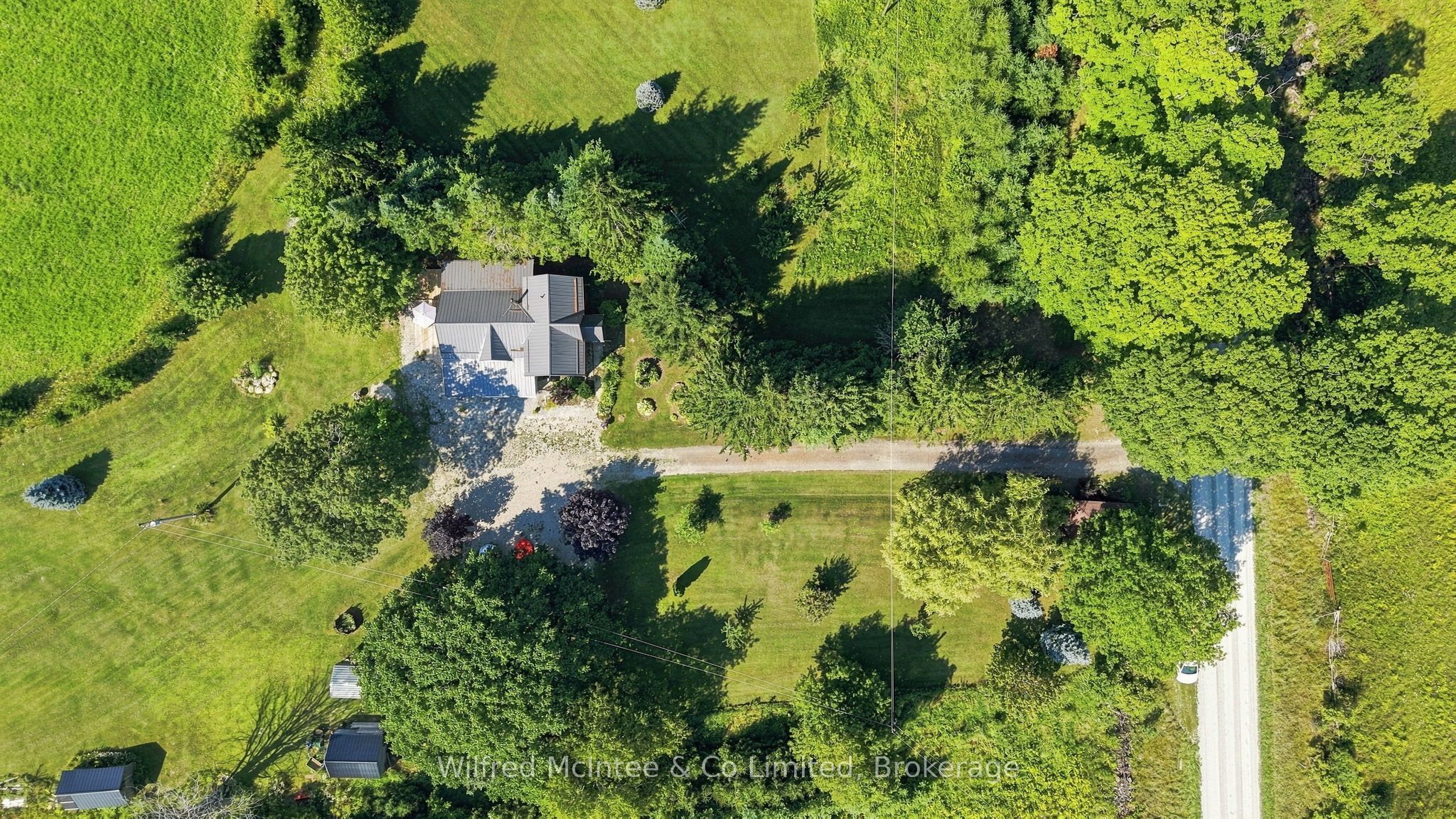 605324 Sideroad 13a Property Photo 32