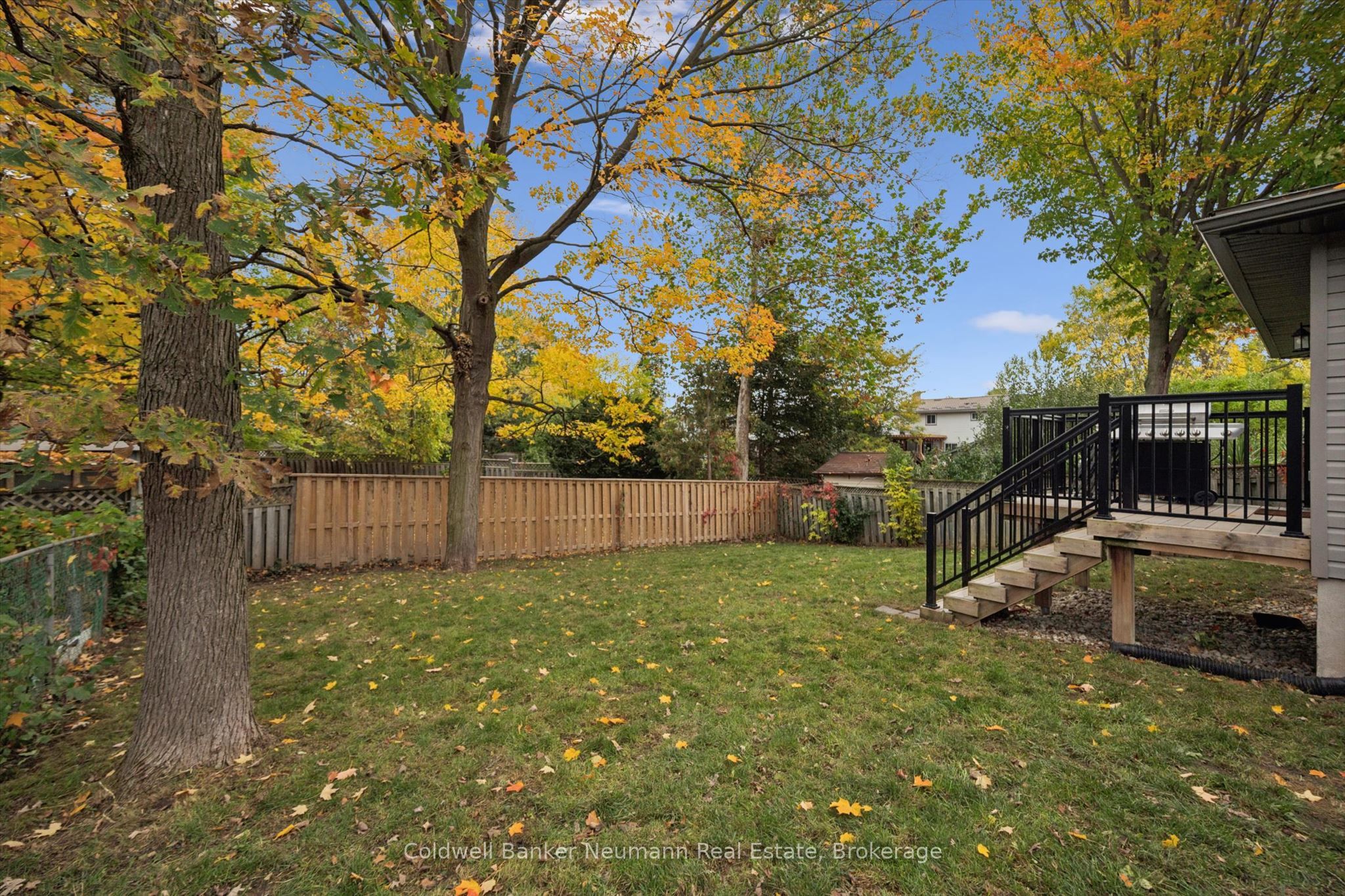27 Aspen Valley Crescent Property Photo 34