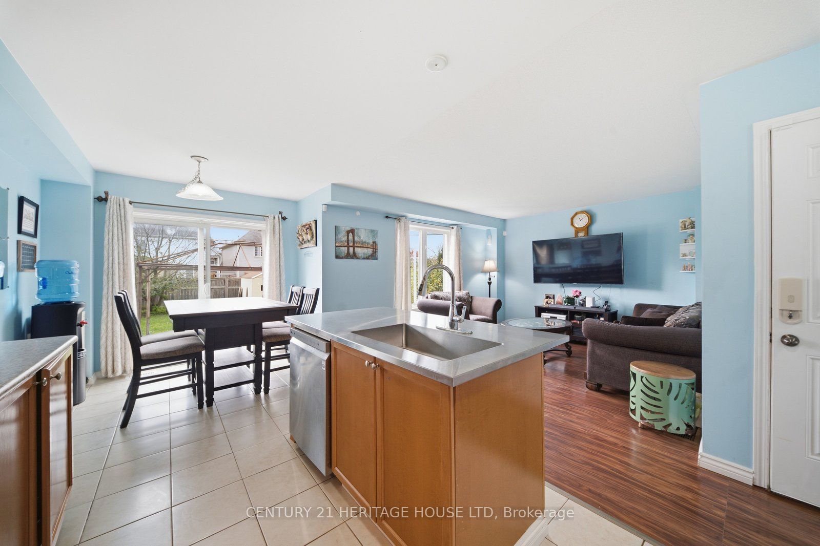 4 English Lane Property Photo 14