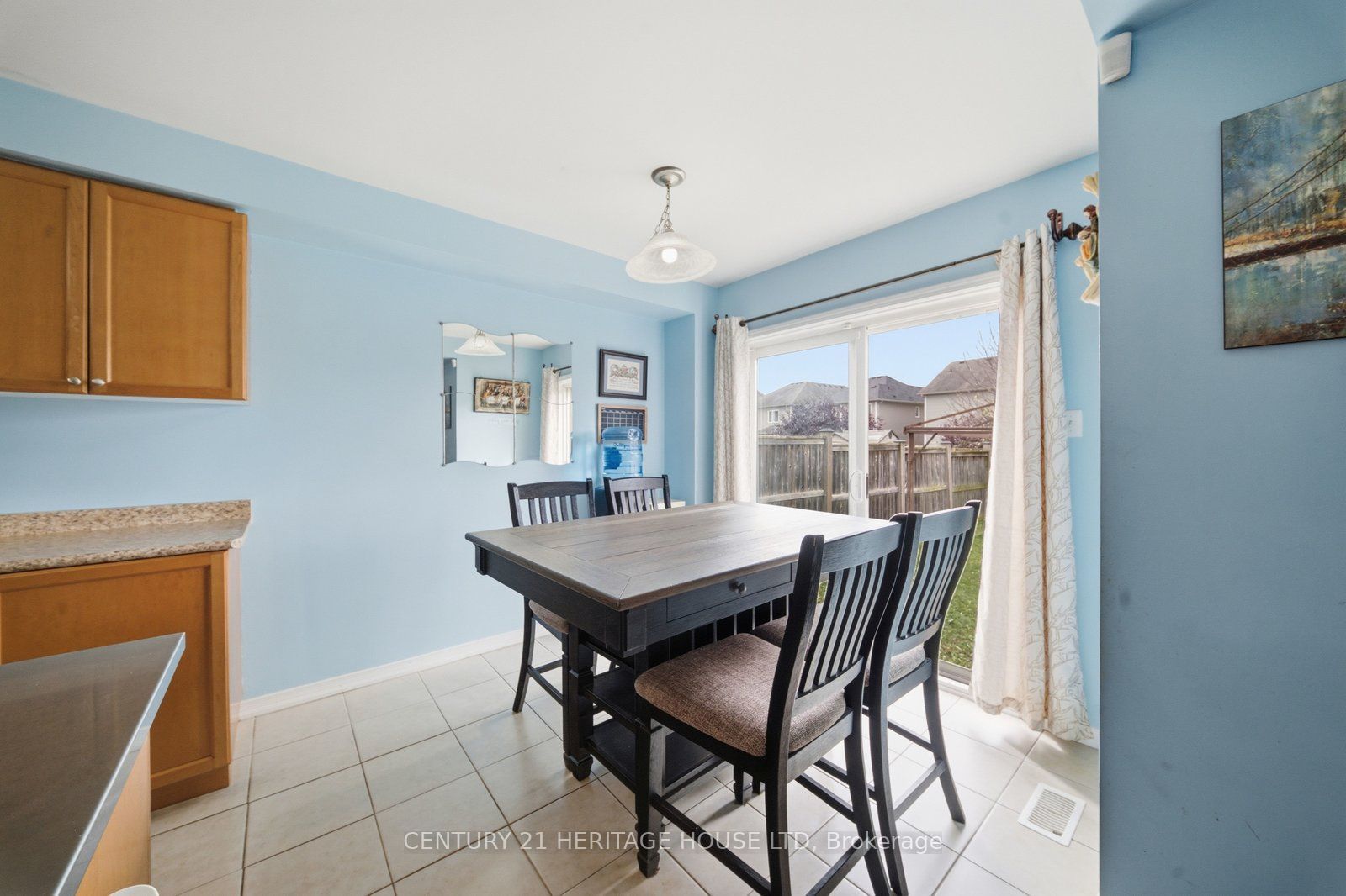 4 English Lane Property Photo 16