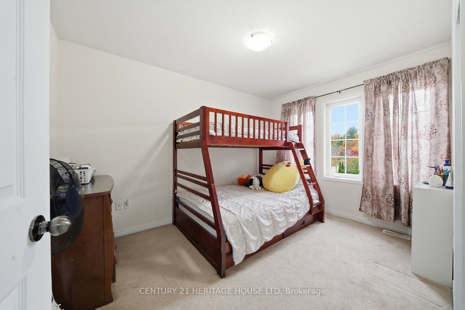 4 English Lane Property Photo 26