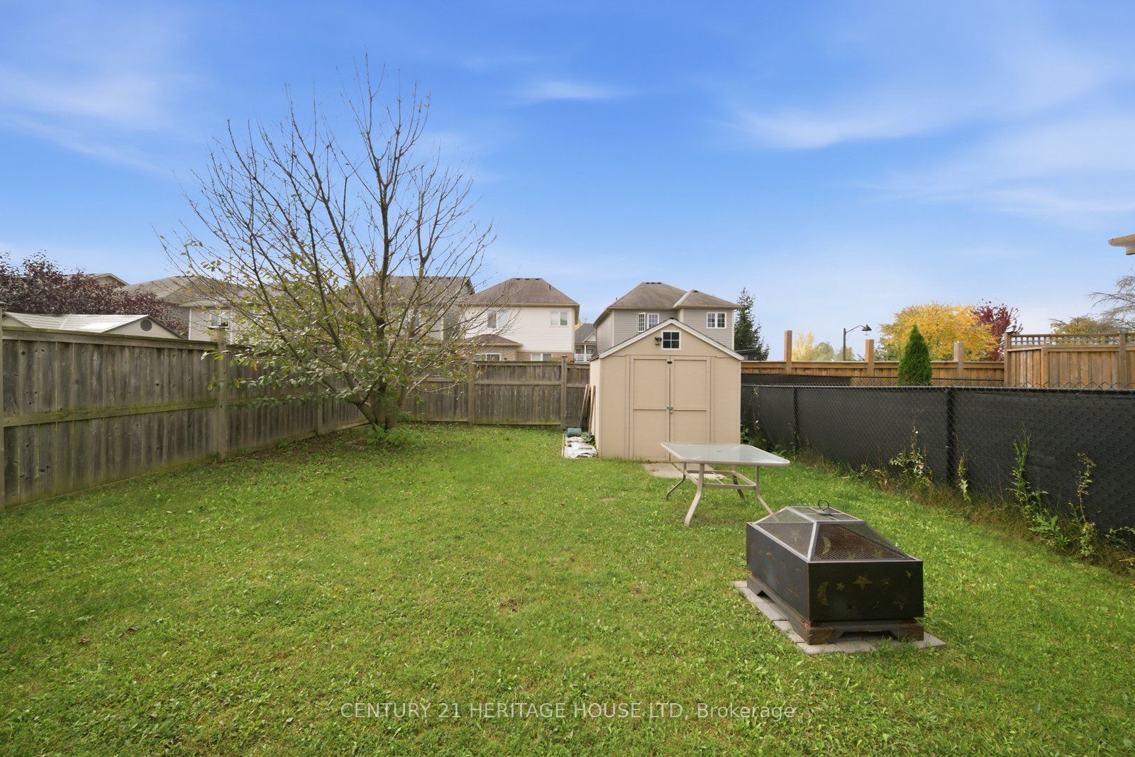4 English Lane Property Photo 38
