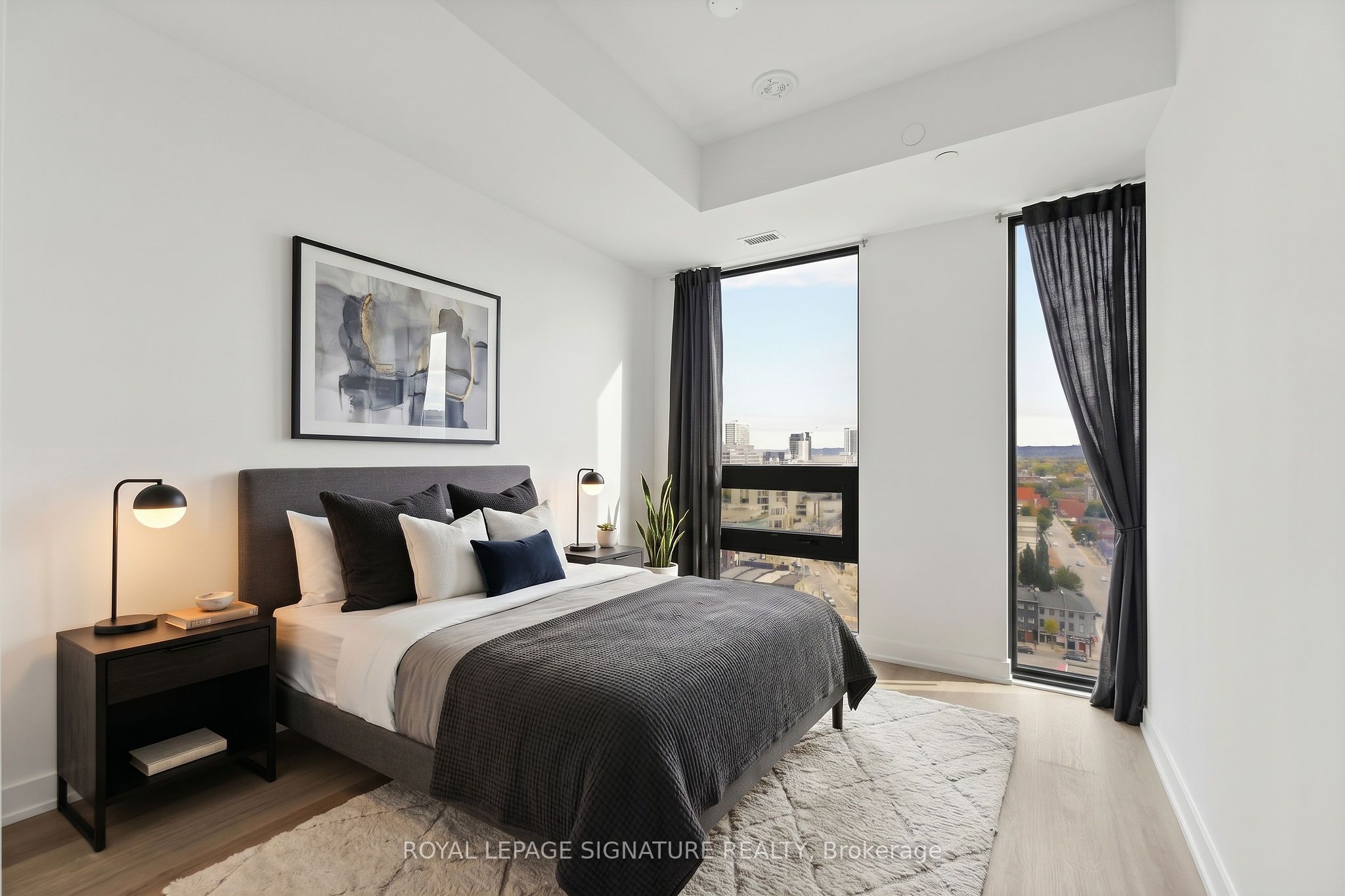 91 John Street N 1808 Property Photo 23