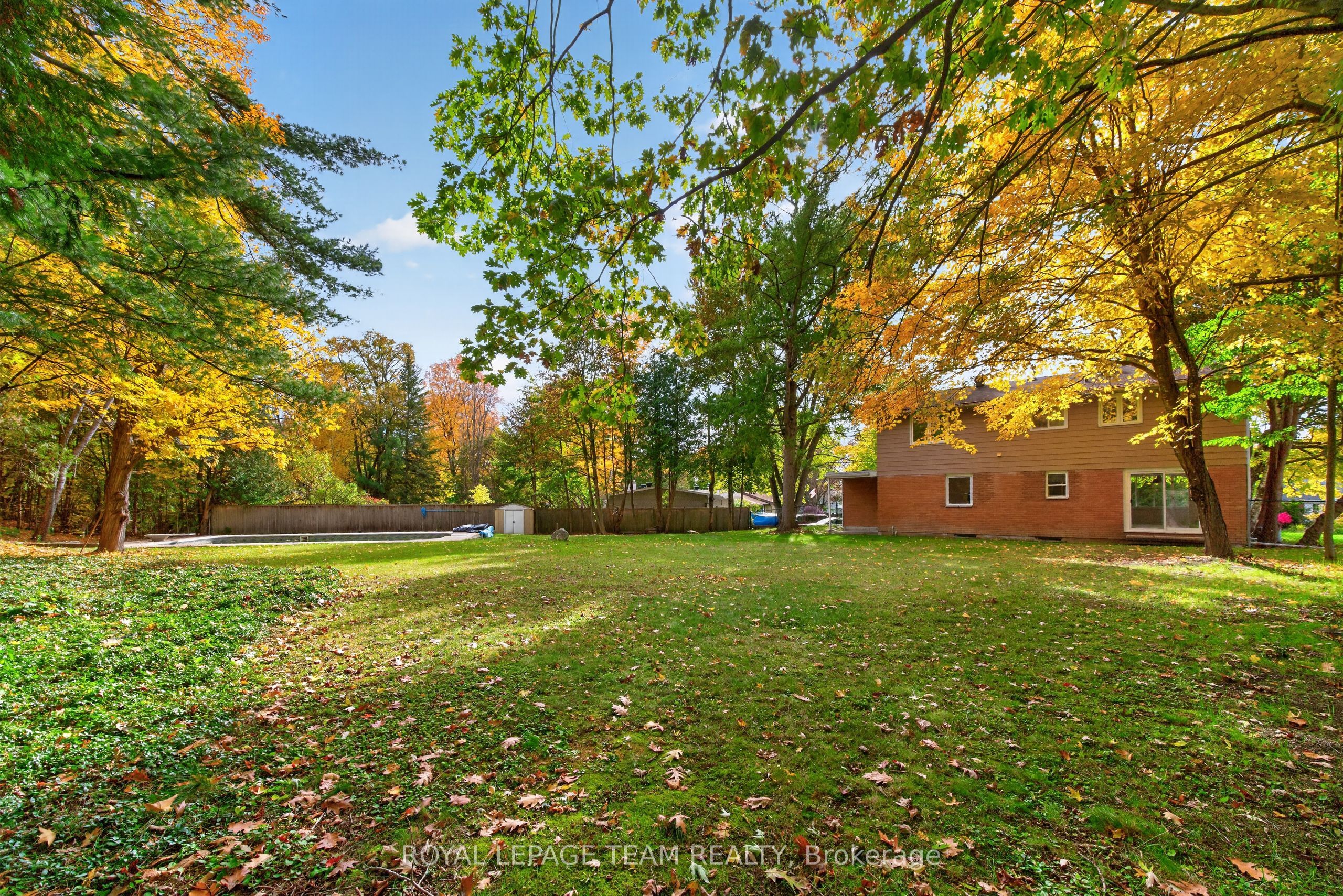 120 Glenncastle Drive Property Photo 17