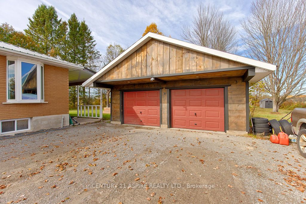 742 Zanders Road Property Photo 3