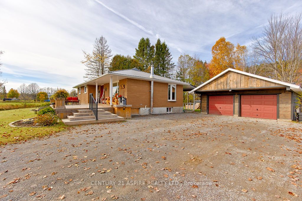 742 Zanders Road Property Photo 4