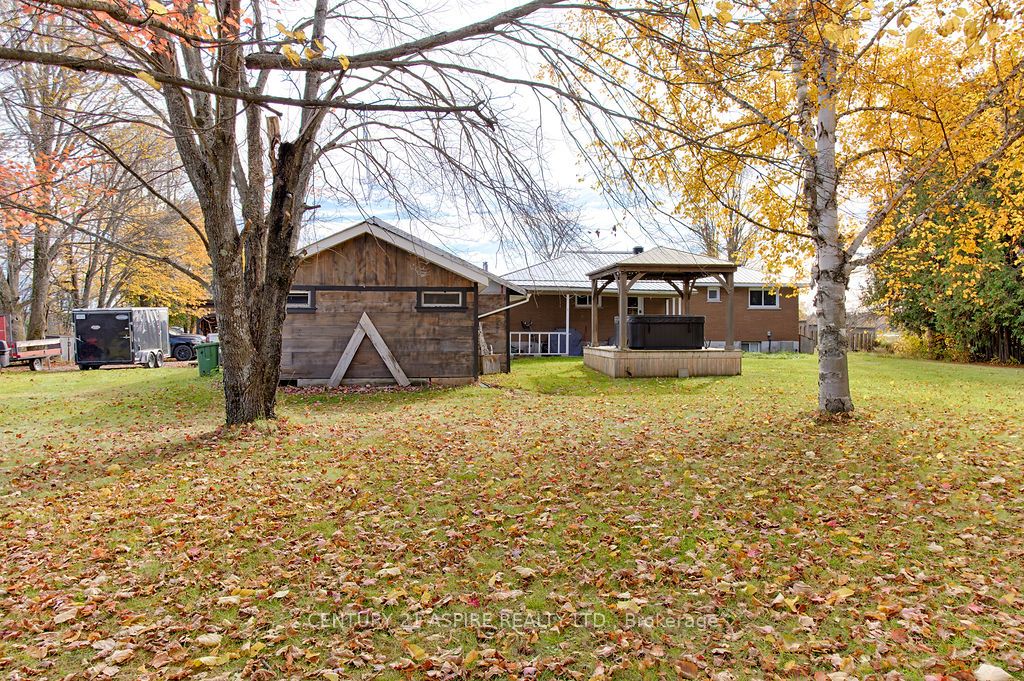 742 Zanders Road Property Photo 9