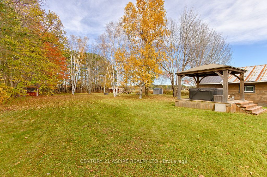742 Zanders Road Property Photo 10