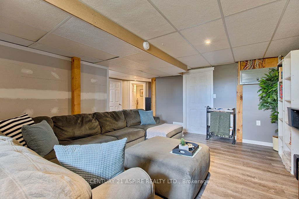 742 Zanders Road Property Photo 31