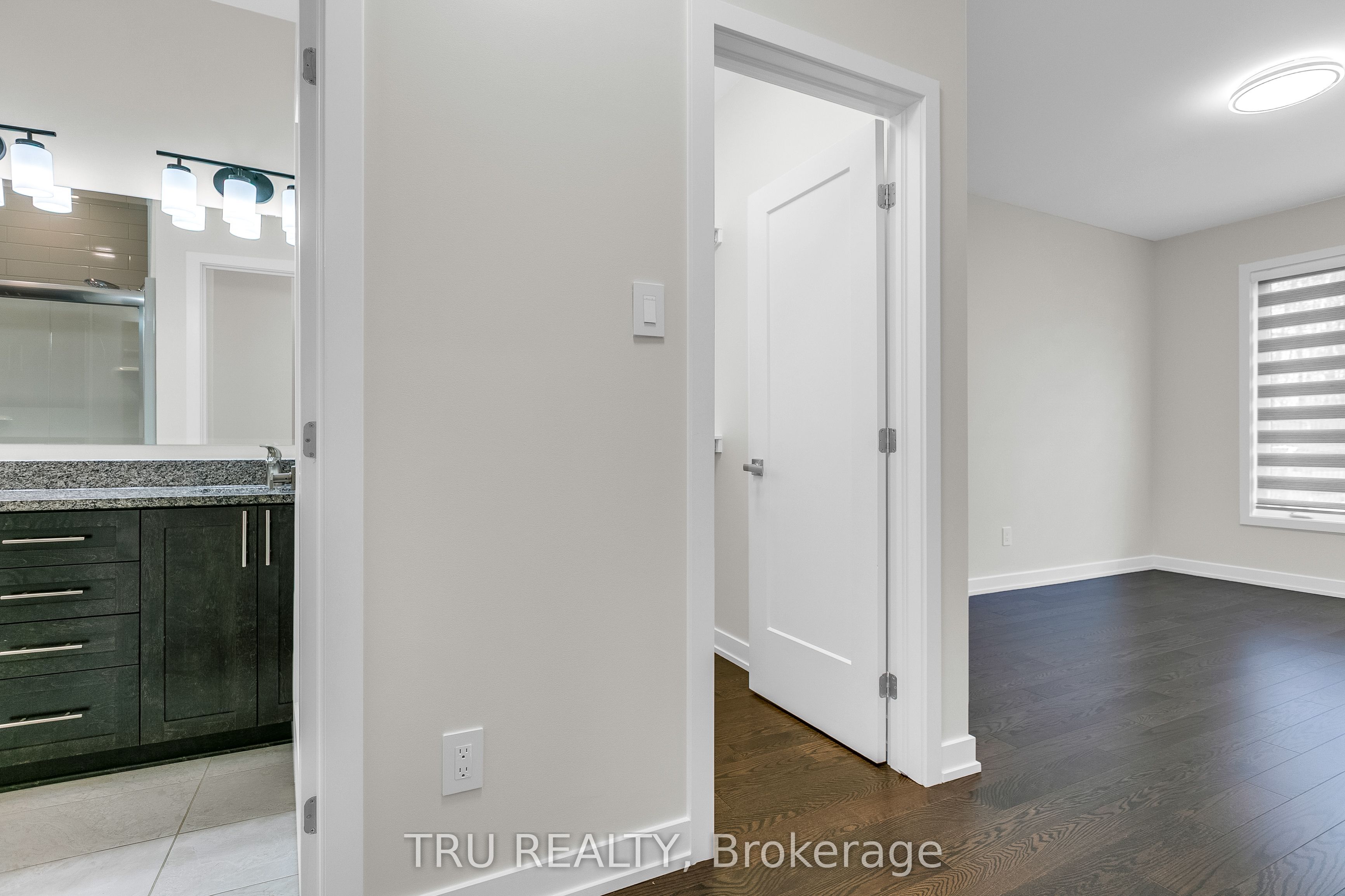 6362 Renaud Road Property Photo 9