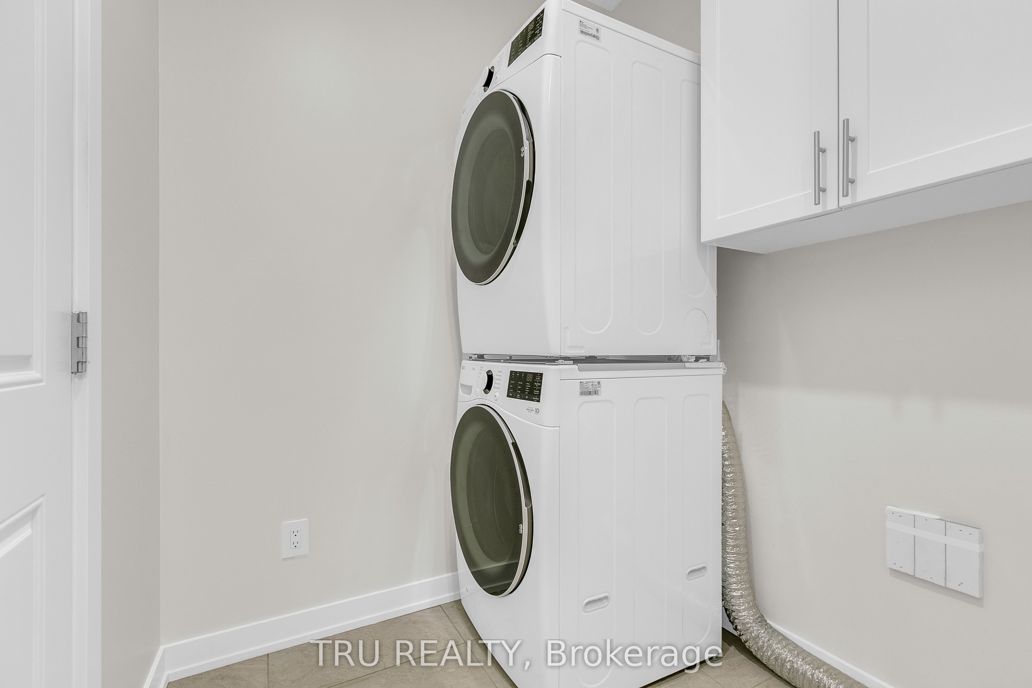 6362 Renaud Road Property Photo 21