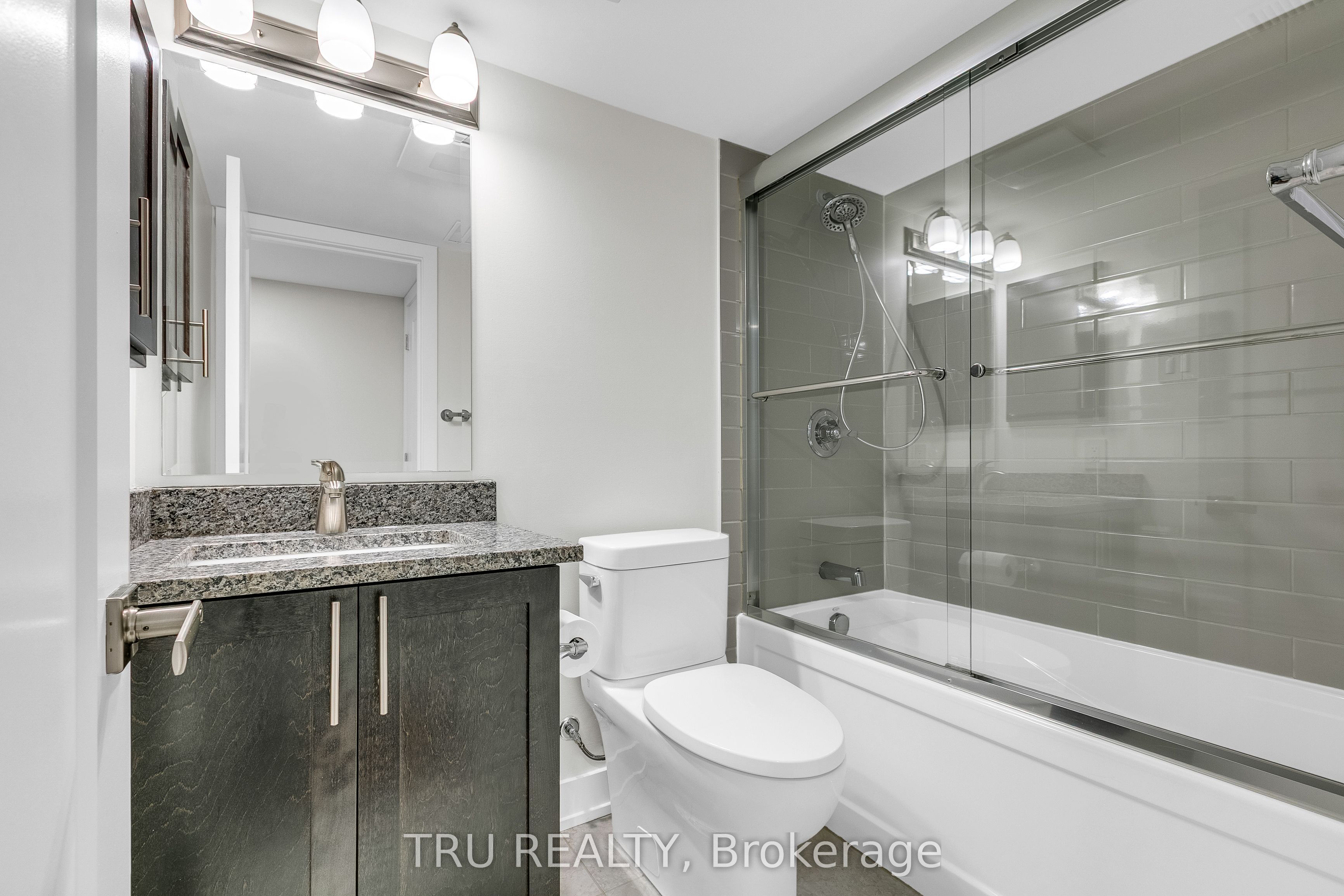 6362 Renaud Road Property Photo 24