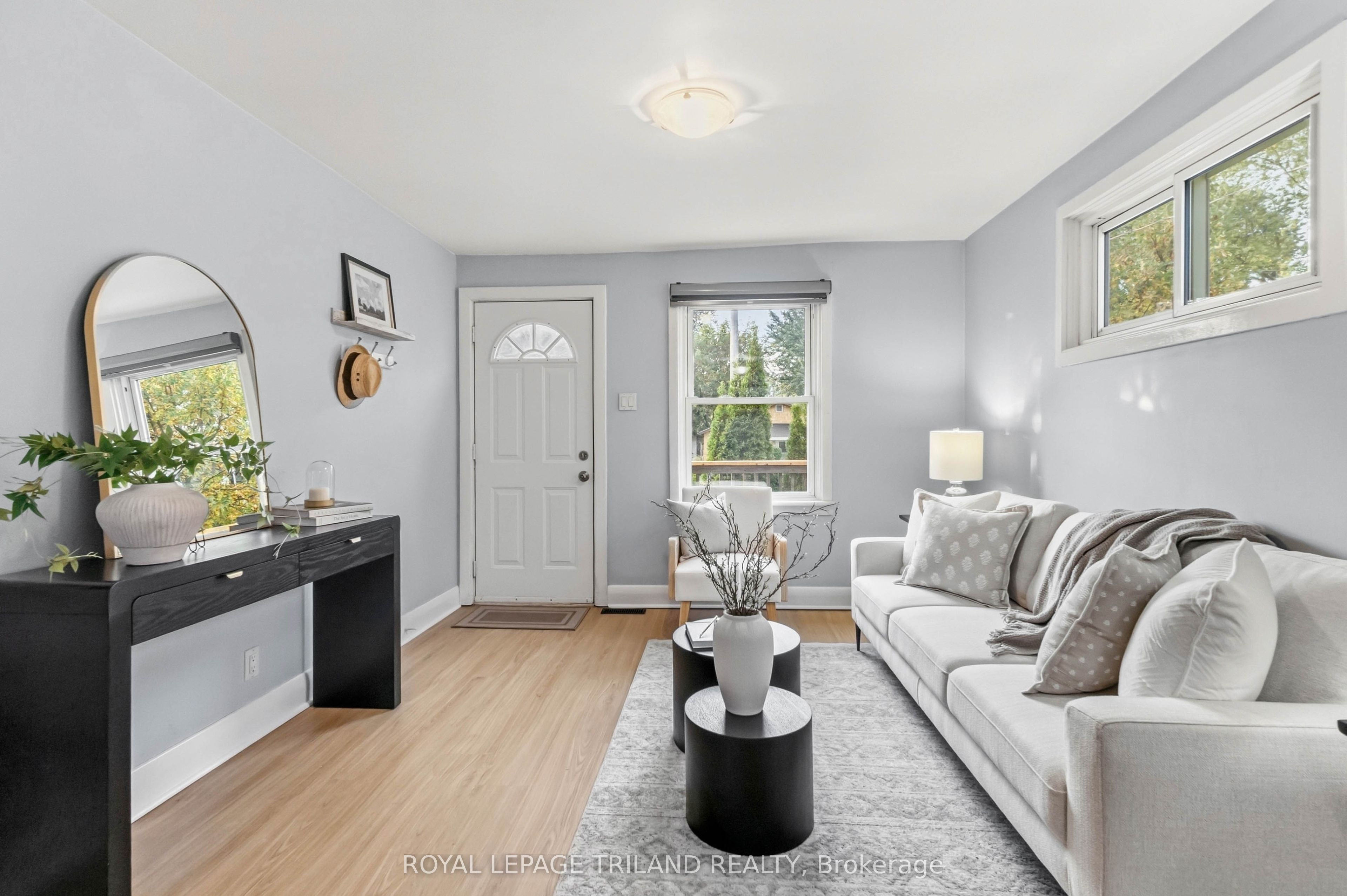 1628 Churchill Avenue Property Photo 8