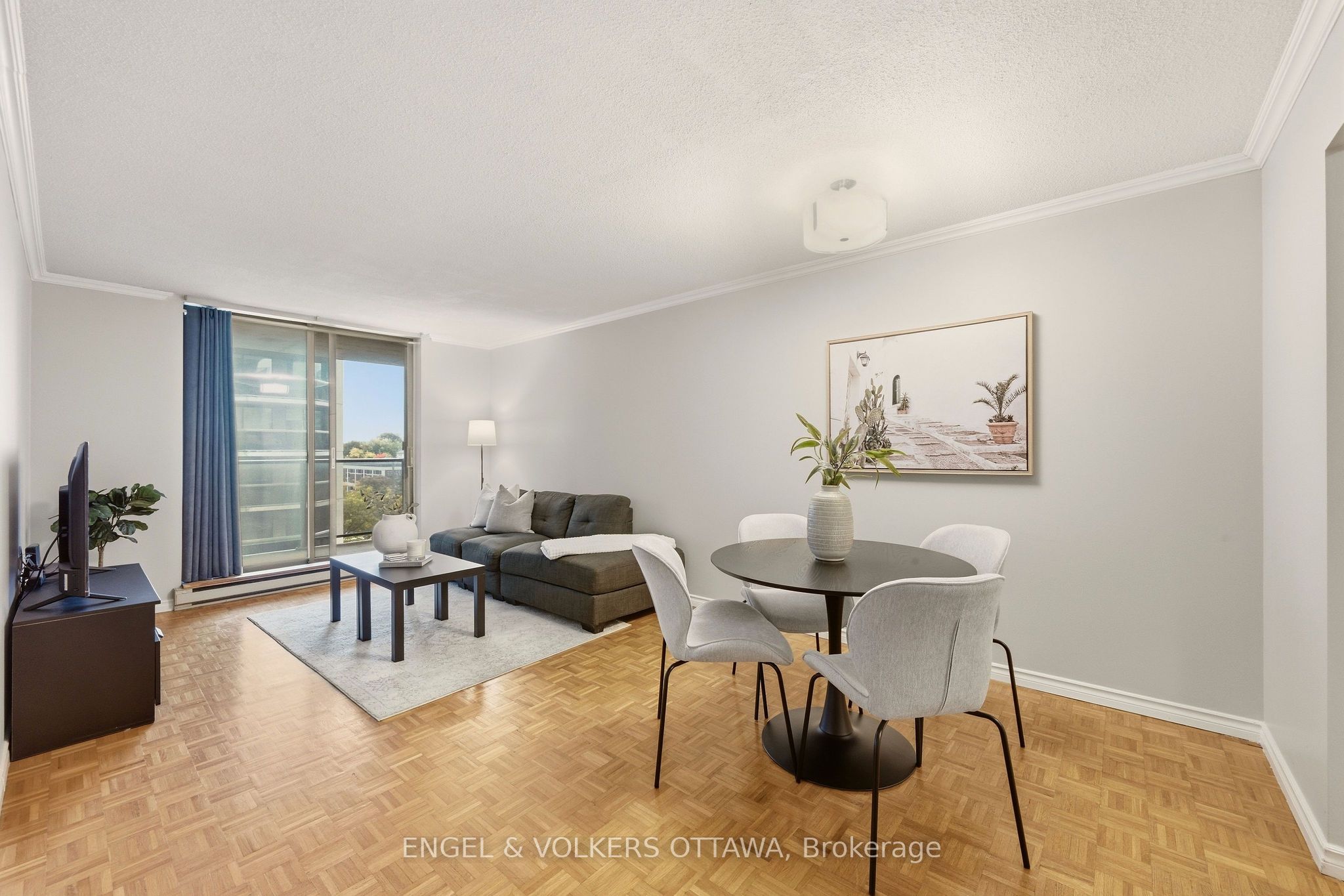 475 Laurier Avenue W 606 Property Photo 5