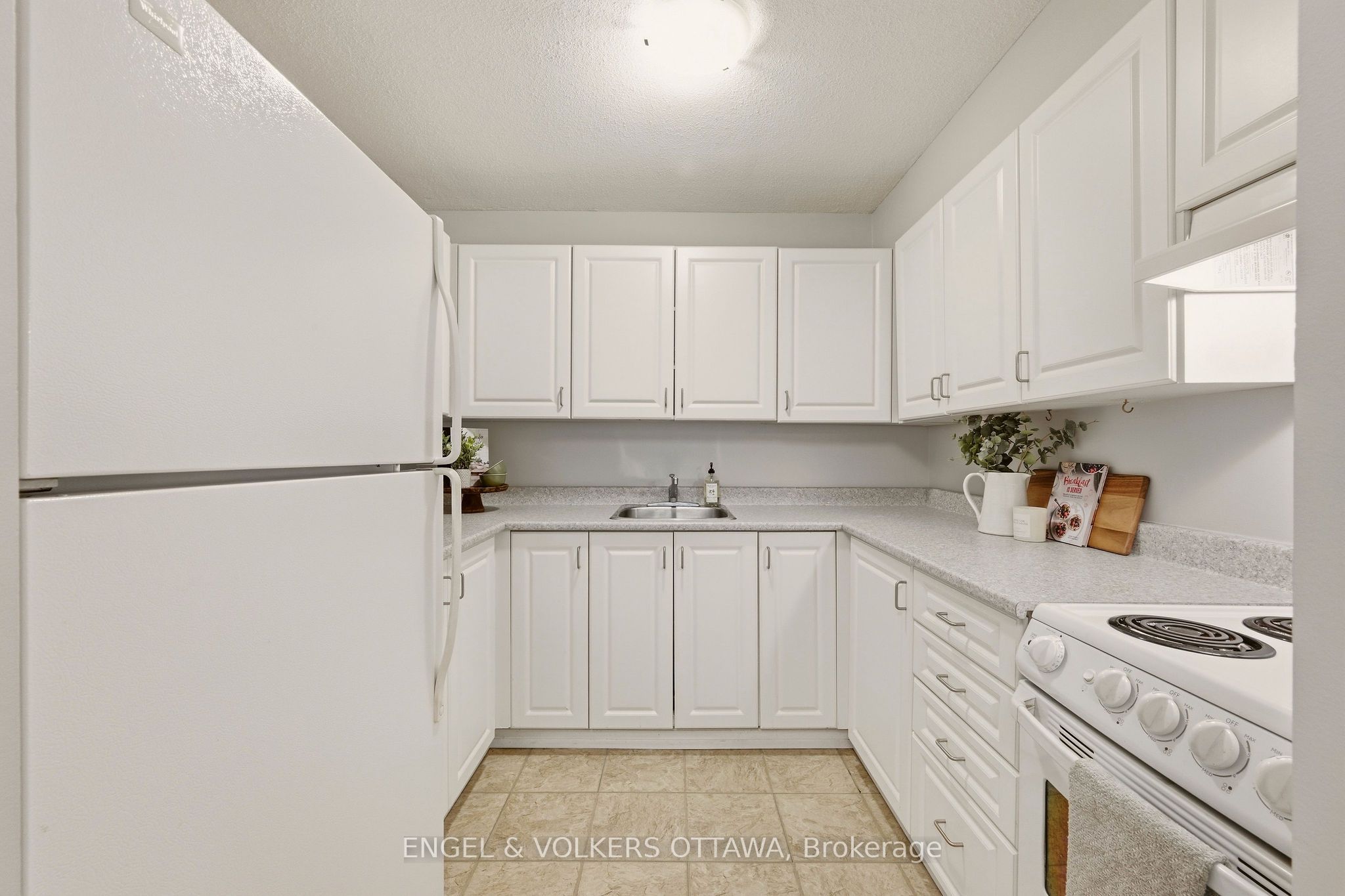 475 Laurier Avenue W 606 Property Photo 16