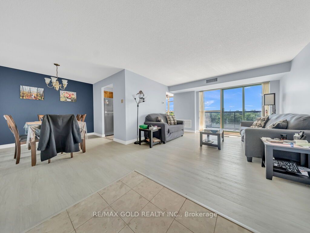 30 Blue Springs Drive 611 Property Photo 12