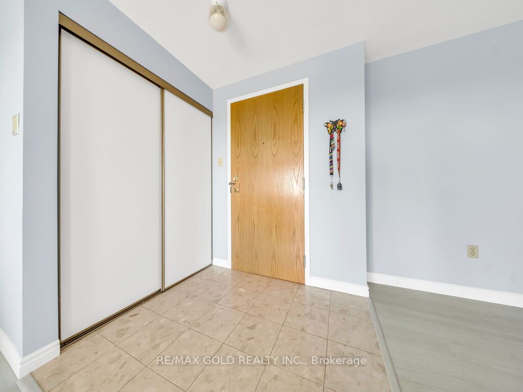 30 Blue Springs Drive 611 Property Photo 13