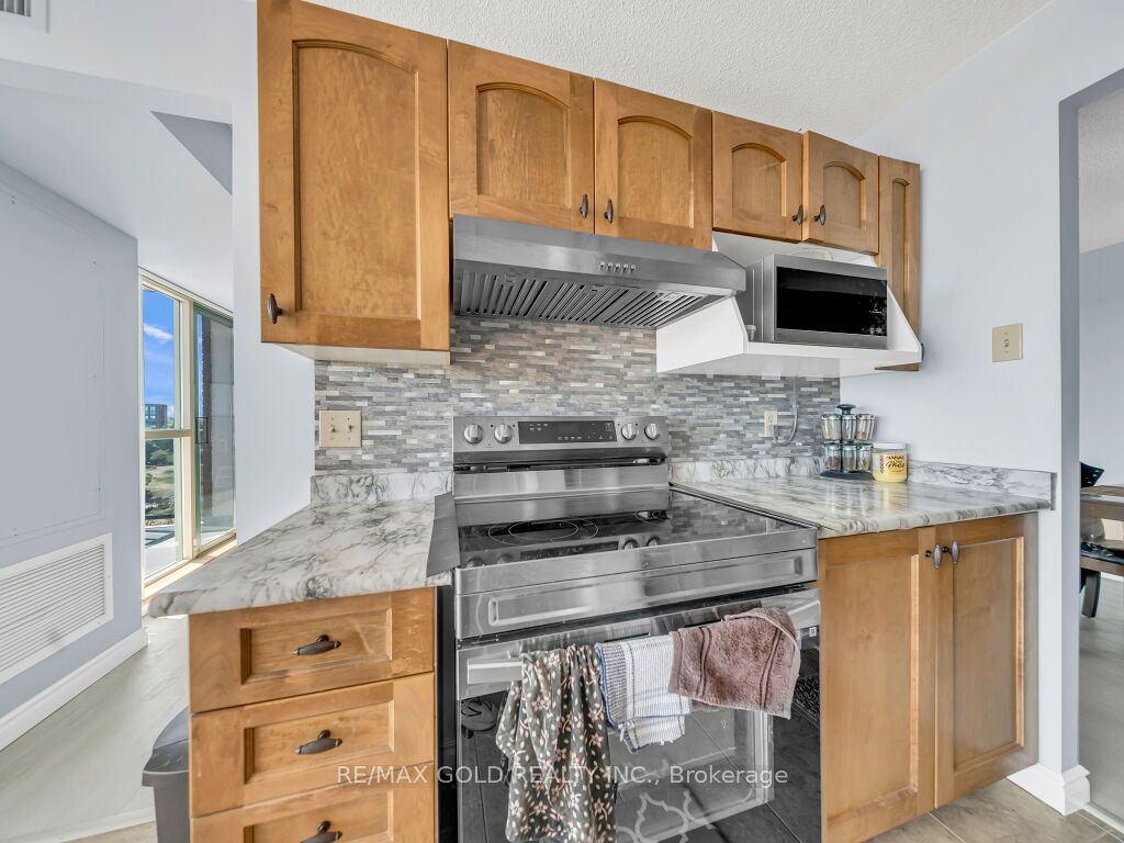 30 Blue Springs Drive 611 Property Photo 20