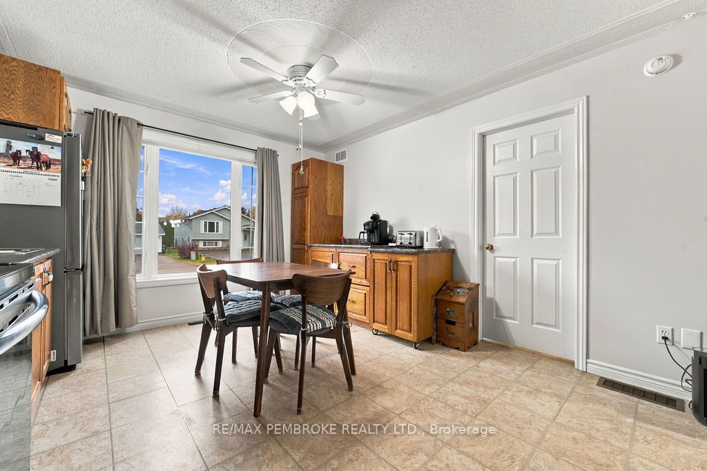182 Market Street Property Photo 5
