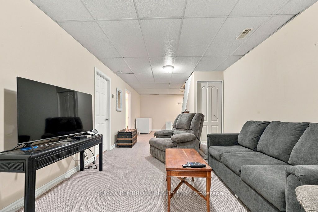 182 Market Street Property Photo 28
